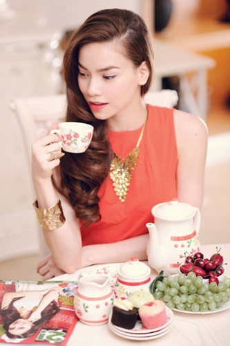 Hà Hồ: Số tôi phạm đường tình duyên, Ca nhạc - MTV, Ho Ngoc Ha, Ha Ho, Cuong do la, ket hon, ao co dau, giong hat viet, ca si, scandal, tu vi, tin tuc