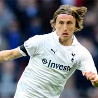 HOT: Real ép giá Tottenham vụ Modric