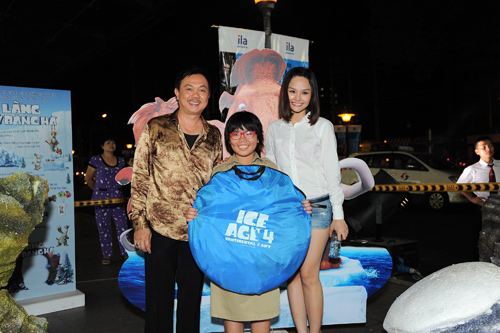 Miu Lê, Chí Tài khuấy động fan nhí, Phim, Miu Le, Chi tai, Ki bang ha 4, Ice age 4, tam trieu dang, bui ca roon, nhat huong, phim he 2012, phim chieu rap, dien vien