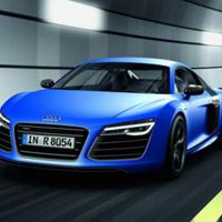 Audi R8 2013: Nhanh hơn, mạnh hơn