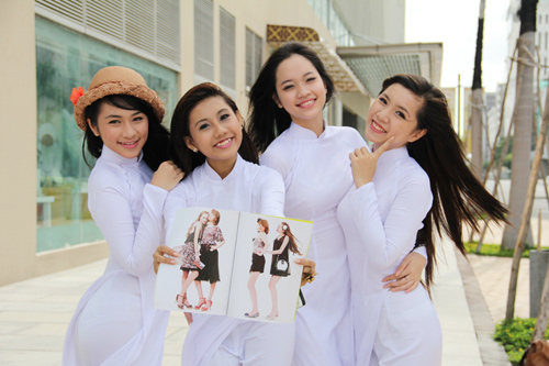 Nữ sinh duyên dáng với áo dài - 12