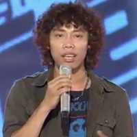 Trần Nguyên Long hát Beat it