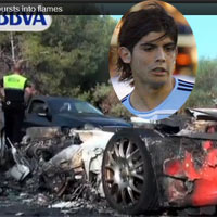 Ferrari của tiền vệ Argentina cháy thành than