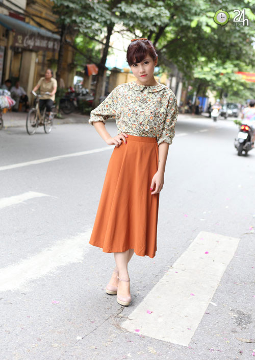 Chọn áo hoa vintage ngày cuối tuần - 6