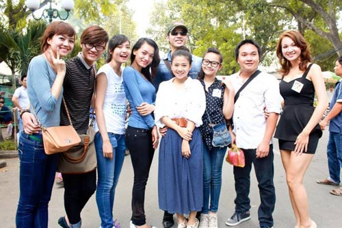 Trương Nam Thành nấu cơm từ thiện, Phim, truong nam thanh, a quan buoc nhay hoan vu, nau com tu thien, benh nhan benh vien 115