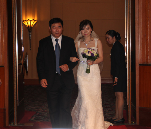 Lễ cưới kín tiếng của MC Tuấn Tú, Phim, Tuan Tu, Thanh Huyen, MC, cuoi vo, ngoai giao, cong an, anh, dau khi, dam cuoi, le hoi, nha gai, nha trai, khach san
