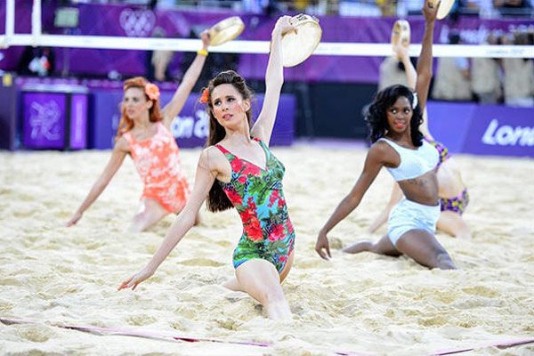 "Đứng tim" trước bikini sexy của Olympic - 6