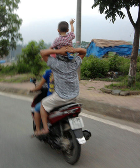 Phong cách Giao thông chỉ ở Việt Nam (4) - 9