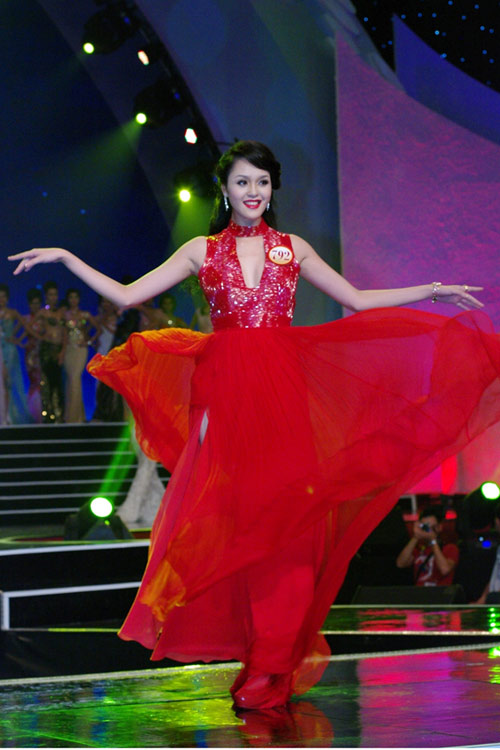 Đặng Thu Thảo từng là nhân viên pha chế - 9