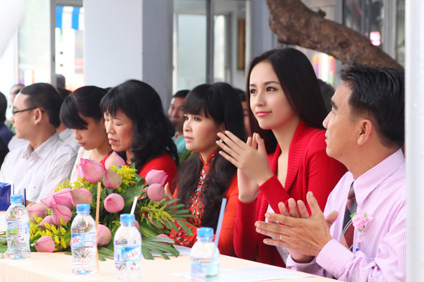 Mai Phương Thúy càng giản dị càng đẹp - 7