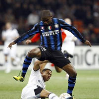 Inter (kỳ 9): Trút bỏ gánh nặng