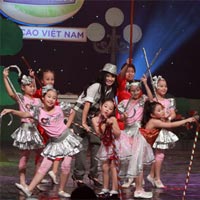 Video: Đêm chung kết Đồ Rê Mí 2010