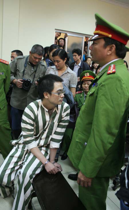 Nguyen+Duc+Nghia+Hien+Xac Nguyen Duc Nghia Hien Xac http://www.24h.com.vn/an ninh hinh su/nguyen ...