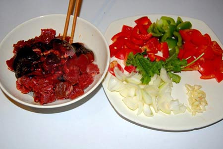 Bò lúc lắc ngon như ngoài hàng - 1