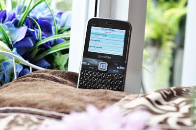 Q-mobile SUN – Thần Mặt Trời - 5
