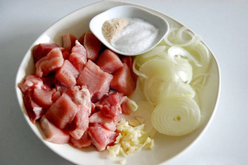 Cơm ngon hơn với thịt heo xào mặn - 1