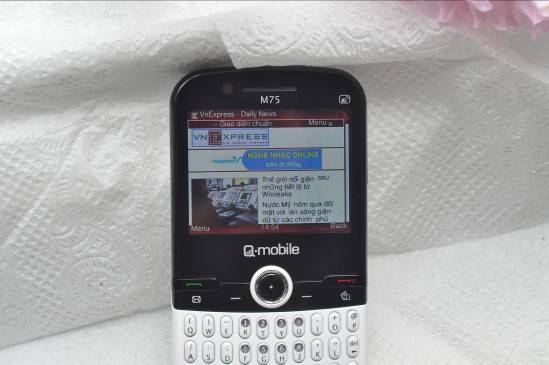 Q-mobile M75 – Cảm ứng 3G, vui không bến bờ - 5