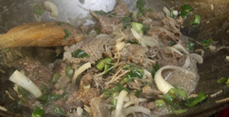 Bò xào lăn: Món nhậu ngon cho chàng - 8
