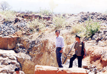 Lại cho tìm “kho báu núi Tàu” - 1