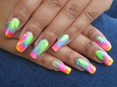 Video làm đẹp: Móng cẩm thạch ánh neon - 2