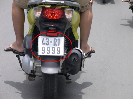 Biển kiểm soát 5 số: Xe xịn vẫn có biển đẹp - 2