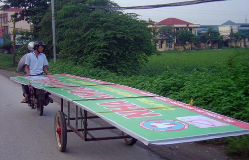 Những chuyến xe “xiếc” giữa thủ đô - 8