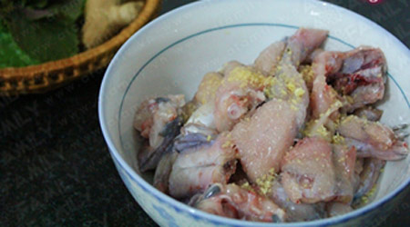 Ếch xào tía tô - món ngon ngày lạnh - 2