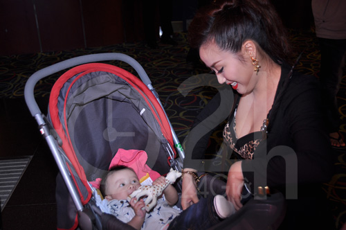 Con trai Ốc Thanh Vân "hot" hơn sao Việt, Phim, Meo di hia, Meo di hia 3d, Oc thanh van, Dam vinh hung, Dai Nghia, Be Coca, Thu Minh, Thanh Bach, Doan Trang, Phim chieu rap, Phim moi