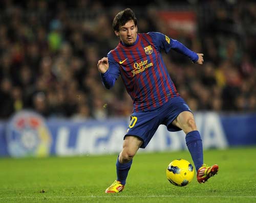 Messi – Ronaldo: Tìm lại cán cân - 2