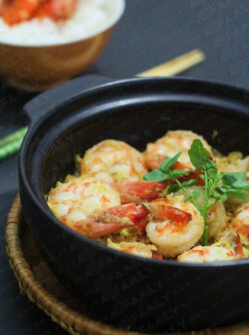 Tôm kho tàu ăn với cơm miễn chê - 12