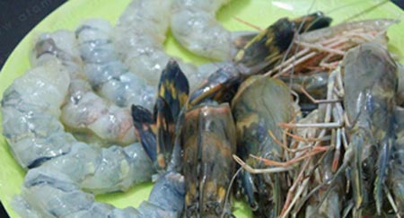 Tôm kho tàu ăn với cơm miễn chê - 2
