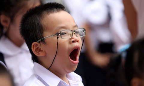 Ngộ nghĩnh hình ảnh trẻ tới trường - 5