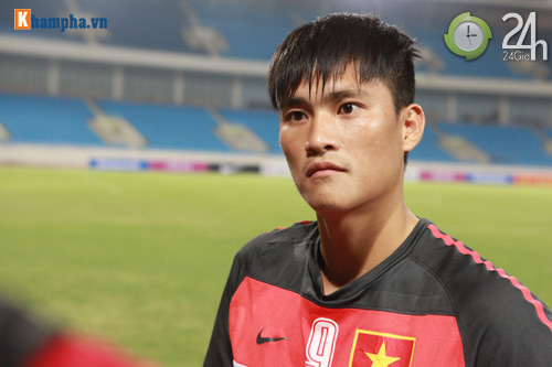 Truyền hình Malaysia " săn" Công Vinh - 4