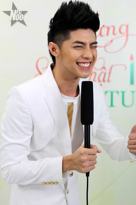 Đông Nhi, Ông Cao Thắng mừng sinh nhật JET Studio - 2