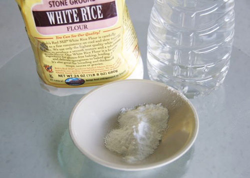Mẹo làm trắng da cực hay với bột gạo rẻ tiền - 1