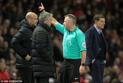 Chi tiết MU - West Ham: Phung phí quá nhiều (KT) - 8