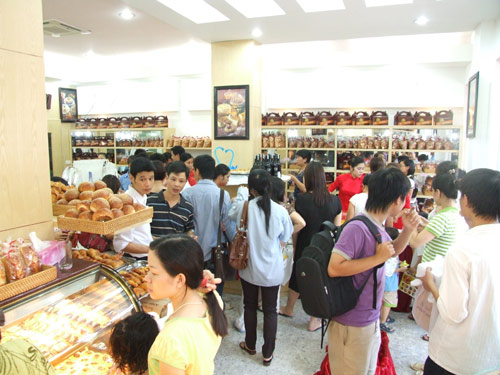 Bánh ngọt Pháp Anh Hòa Khai trương cơ sở 3 với nhiều chương trình Khuyến mại lớn! - 2