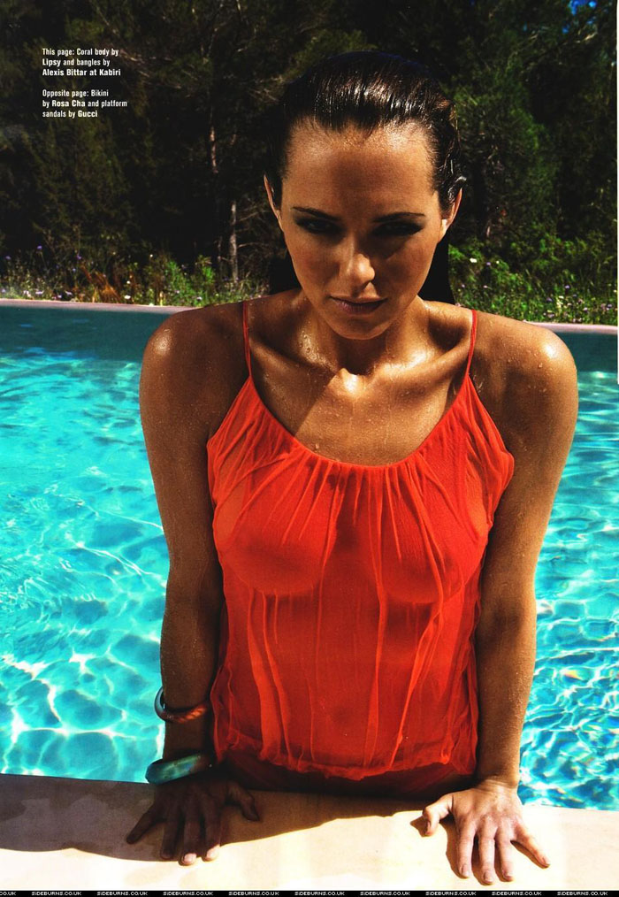 Sao "EastEnders" biến tấu với bikini, Phim, 