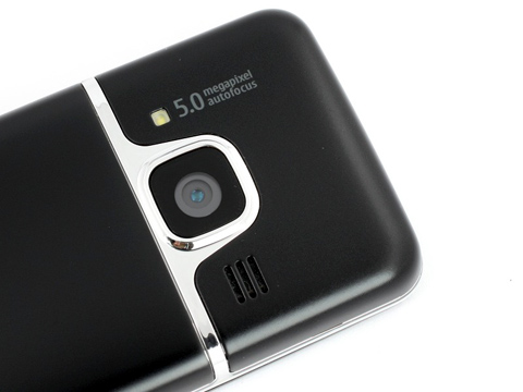 Mở hộp 'đàn em' của Nokia 6300 - 18