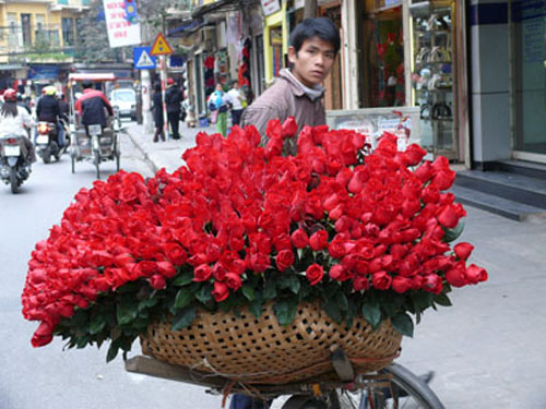Theo chân "gánh gánh gồng gồng" - 5