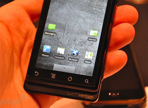 Motorola Droid: "Dế" QWERTY trượt mỏng nhất thế giới, Điện thoại, Thời trang Hi-tech, 