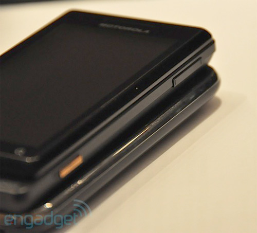Motorola Droid: "Dế" QWERTY trượt mỏng nhất thế giới, Điện thoại, Thời trang Hi-tech, 