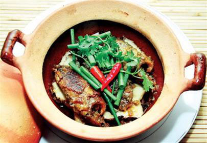 Cá rô kho tộ - 1