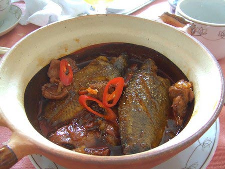 Cá rô kho tộ - 2