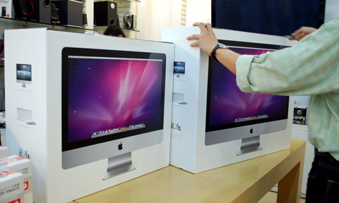 Bộ ba hàng Mac cuối 2009 về Hà Nội, Thời trang Hi-tech, 