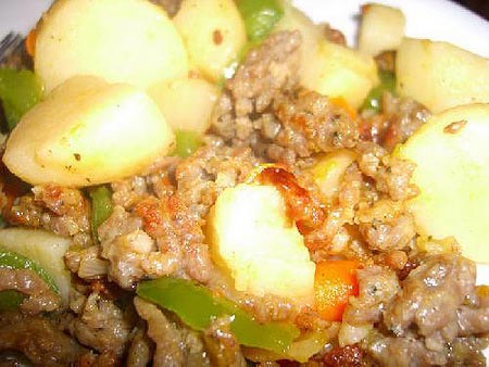 Khoai tây xào thịt băm - 2