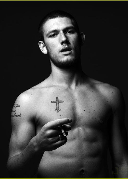 alex pettyfer muscle. Showbiz