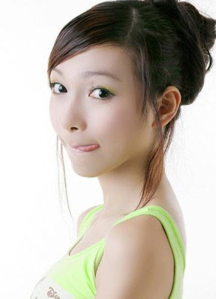 Mĩ nhân bị bại lộ từng chuyển giới vì… quá đẹp - 9