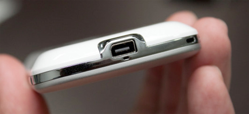 HTC Smart: Trẻ trung và thời trang, Thời trang Hi-tech, 