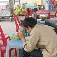 Những con người không đòi hỏi "sướng"